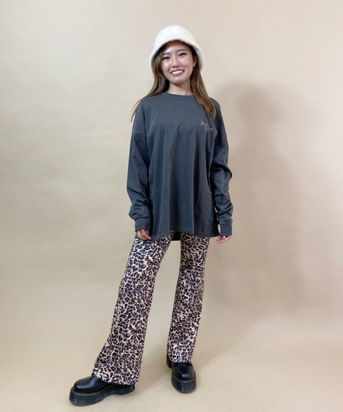 BILLABONG（ビラボン）の「BILLABONG/ビラボン ビッグシルエット バックプリントロンT BB014-052（Tシャツ/カットソー・レディース・ホワイト/ピンク/ブラウン/ブラック・M/L）」の13枚目の写真