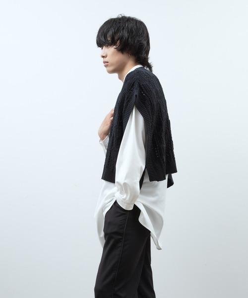 unlow（アンロー）の「透かし編みショートニットベスト（ニット/セーター・メンズ・ブラック/ブルー・FREE）」の18枚目の写真