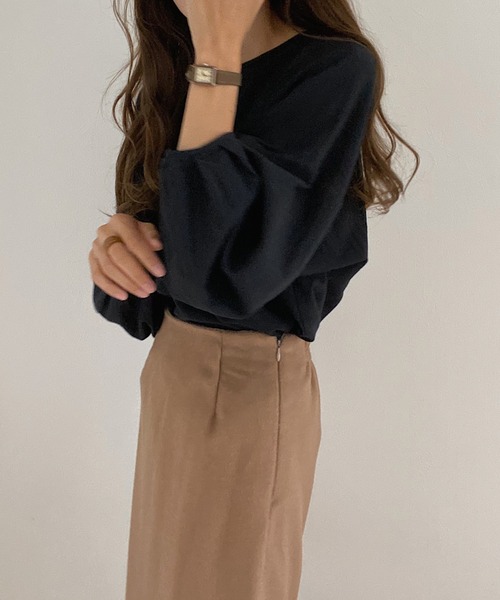 LAUIR（ラウアー）の「ボリュームスリーブバックリボンブラウス（シャツ/ブラウス・レディース・アイボリー/モカ/グレイッシュベージュ/ブラック/ピンク/ワインレッド/ブルー/ネイビー/チャコールグレー/マスタード/オレンジ系その他/グリーン系その他・MEDIUM/LARGE/SMALL/X-LARGE）」の17枚目の写真