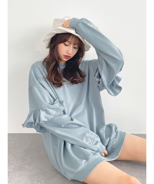Honey Salon(ハニーサロン)の「fallin刺繍フリルミニ裏毛プルオーバー(ワンピース・レディース・ホワイト/ブラック/ブルー・FREE)」の5枚目の写真