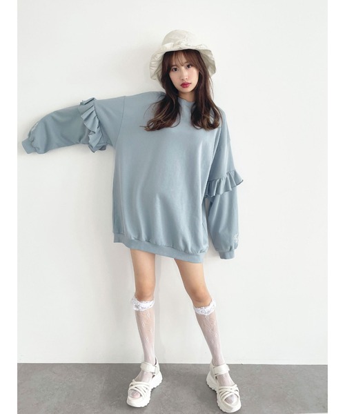 Honey Salon(ハニーサロン)の「fallin刺繍フリルミニ裏毛プルオーバー(ワンピース・レディース・ホワイト/ブラック/ブルー・FREE)」の7枚目の写真