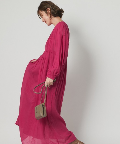 RIVE DROITE（リヴドロワ）の「【beej(ビージ)】ピンタックドレス（ワンピース・レディース・チャコールグレー/ピンク・FREE）」の13枚目の写真