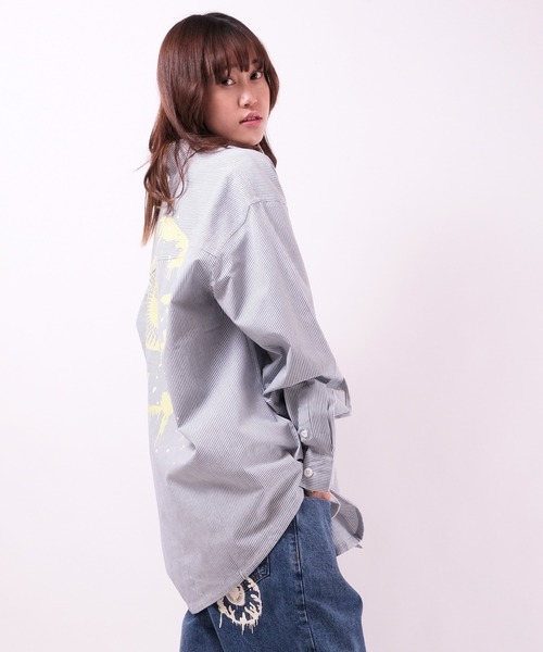 MISHKA（ミシカ）の「【MISHKA】キープウォッチプリント ビッグシャツ（シャツ/ブラウス・メンズ・マルチ・L/M）」の3枚目の写真