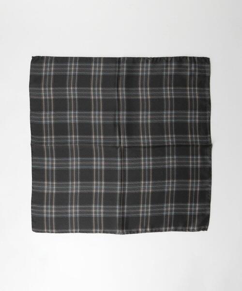 AD56（エーディーチンクワンタセイ）の「＜AD56＞シルク チェック ポケットチーフ（ポケットチーフ・メンズ・ダークブラウン/ダークグレー・FREE）」の6枚目の写真