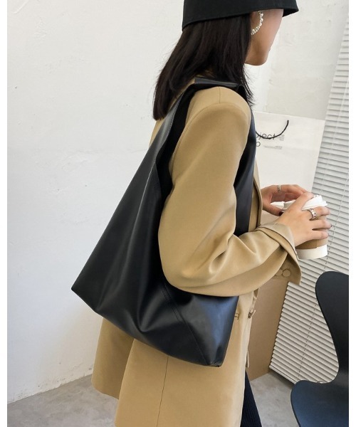 Ritzy（リッツィー）の「トライアングルマルシェトートバッグ（トートバッグ・レディース・ホワイト/ブラック/ブラウン・FREE）」の8枚目の写真