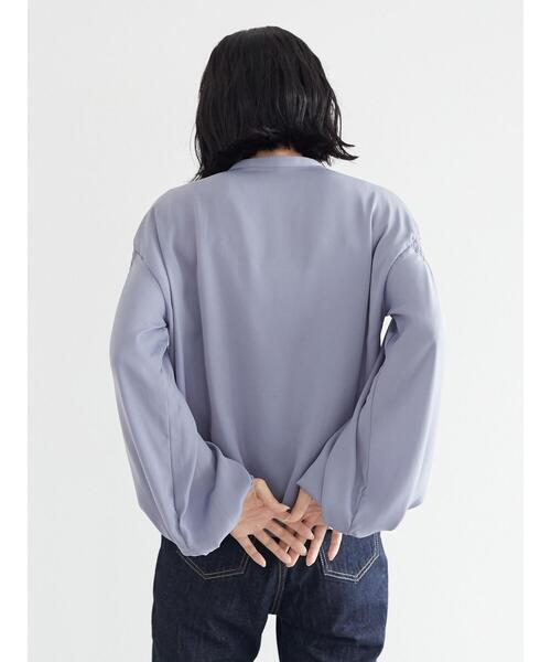 ELENCARE DUE（エレンカーレデュエ）の「・ELENCARE DUE ボリュームスリーブブラウス＊（シャツ/ブラウス・レディース・ベージュ/ブルー/アイボリー/ブラック・FREE）」の15枚目の写真