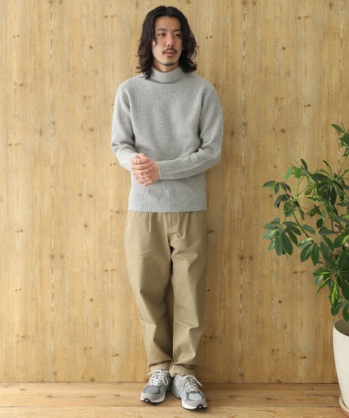 URBAN RESEARCH Sonny Label（アーバンリサーチサニーレーベル）の「リッチソフトウール畦編みタートルネックニット（ニット/セーター・メンズ・オフホワイト/ブラック/グレー/ベージュ/オレンジ・MEDIUM/LARGE）」の7枚目の写真