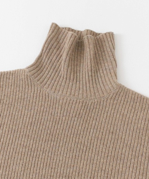 URBAN RESEARCH Sonny Label（アーバンリサーチサニーレーベル）の「リッチソフトウール畦編みタートルネックニット（ニット/セーター・メンズ・オフホワイト/ブラック/グレー/ベージュ/オレンジ・MEDIUM/LARGE）」の15枚目の写真