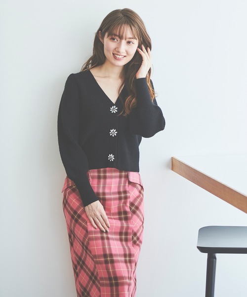 31 Sons de mode（トランテアン　ソン　ドゥ　モード）の「ビジューカーディガン（カーディガン/ボレロ・レディース・ブルー/ブラック/ピンク・36）」の5枚目の写真