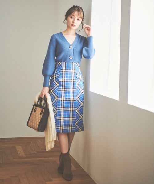 31 Sons de mode（トランテアン　ソン　ドゥ　モード）の「ビジューカーディガン（カーディガン/ボレロ・レディース・ブルー/ブラック/ピンク・36）」の15枚目の写真