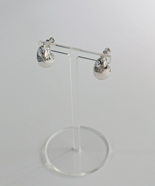 CEMONEMO（セモネモ）の「ぷっくり ボリューム イヤリングメタル（イヤリング・レディース・シルバー/ゴールド・FREE）」の19枚目の写真