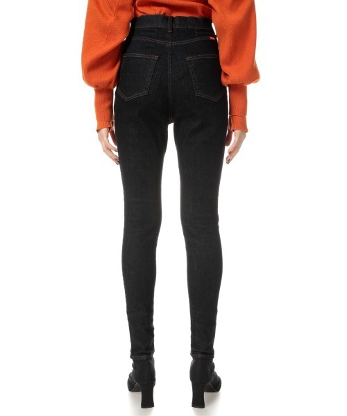 SLY（スライ）の「Lycra HW SLIM PT-A ライクラ ハイウエスト スリム デニムパンツ（デニムパンツ・レディース・ブルー・22inch/25inch/26inch/24inch/23inch）」の6枚目の写真