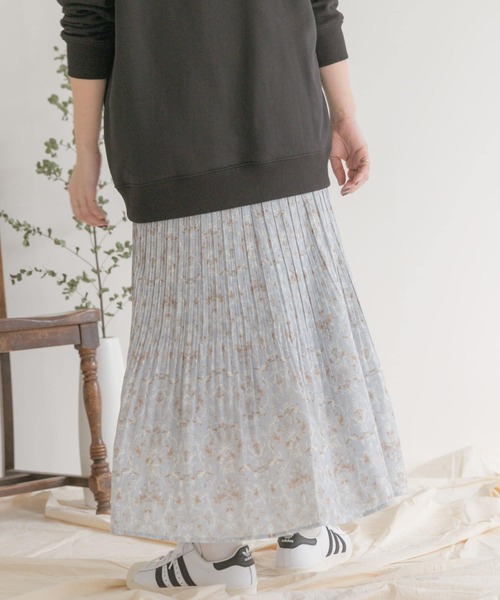 ITEMS URBANRESEARCH（アイテムズ アーバンリサーチ）の「ダマスクガラワッシャースカート（スカート・レディース・アイボリー/ブラック/ブルー・FREE）」の12枚目の写真