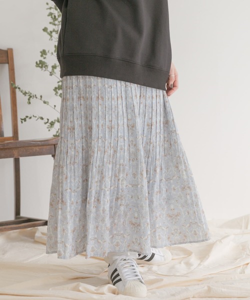 ITEMS URBANRESEARCH（アイテムズ アーバンリサーチ）の「ダマスクガラワッシャースカート（スカート・レディース・アイボリー/ブラック/ブルー・FREE）」の13枚目の写真