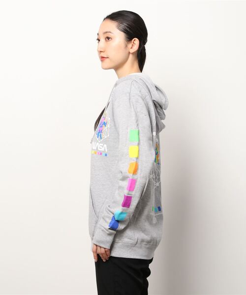 NASA(ナサ)の「【NASA】SWEAT PULLPARKA(パーカー・メンズ・ブラック/グレー・MEDIUM/LARGE/X-LARGE)」の3枚目の写真