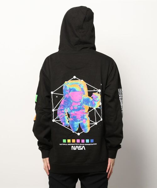 NASA(ナサ)の「【NASA】SWEAT PULLPARKA(パーカー・メンズ・ブラック/グレー・MEDIUM/LARGE/X-LARGE)」の5枚目の写真