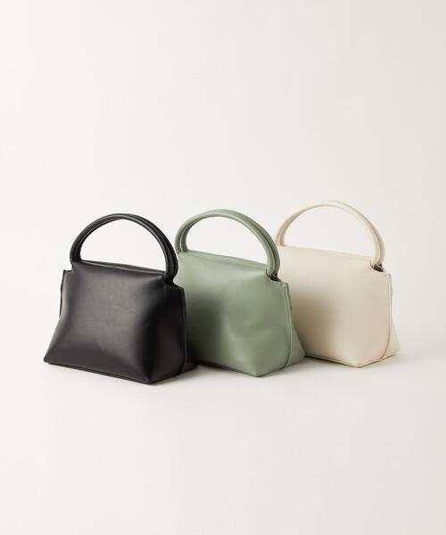 green label relaxing（グリーンレーベルリラクシング）の「2ハンドル MID 2WAY バッグ（ショルダーバッグ・レディース・ブラック/オフホワイト/ケリー・FREE）」の4枚目の写真