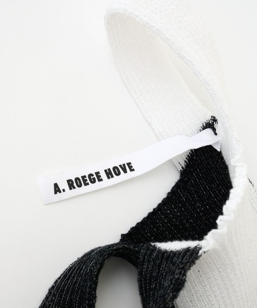A.ROEGE HOVE（エローエホーベ）の「【A.ROEGE HOVE】バイカラーニットバッグ（ハンドバッグ・レディース・ブラック・SMALL）」の7枚目の写真