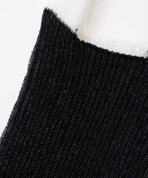 A.ROEGE HOVE（エローエホーベ）の「【A.ROEGE HOVE】バイカラーニットバッグ（ハンドバッグ・レディース・ブラック・SMALL）」の2枚目の写真