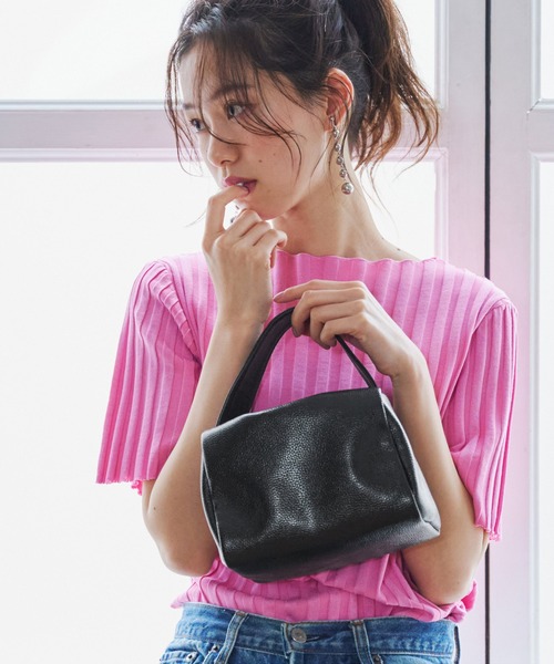 coca（coca）（コカ）の「＼新色登場／エアー軽スクエアバック（ハンドバッグ・レディース・ライトブルー/ブラック/イエロー/ピンク/ホワイト/シルバー・ONE SIZE）」の3枚目の写真