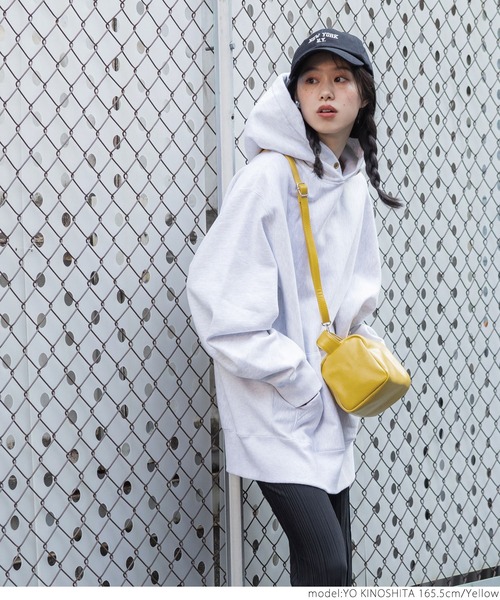 coca（coca）（コカ）の「＼新色登場／エアー軽スクエアバック（ハンドバッグ・レディース・ライトブルー/ブラック/イエロー/ピンク/ホワイト/シルバー・ONE SIZE）」の13枚目の写真