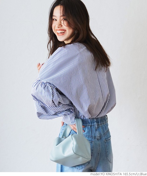 coca（coca）（コカ）の「＼新色登場／エアー軽スクエアバック（ハンドバッグ・レディース・ライトブルー/ブラック/イエロー/ピンク/ホワイト/シルバー・ONE SIZE）」の17枚目の写真