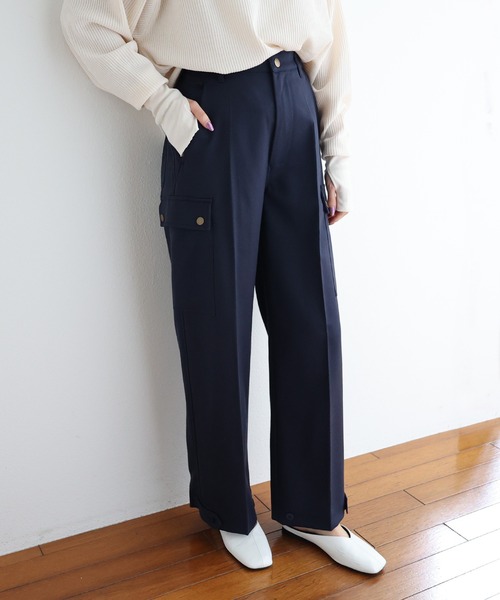 andme(アンドミー)の「ツイル2wayカーゴパンツ(カーゴパンツ・レディース・ブラック/ネイビー/ダークカーキ/キナリ・M/L)」の4枚目の写真