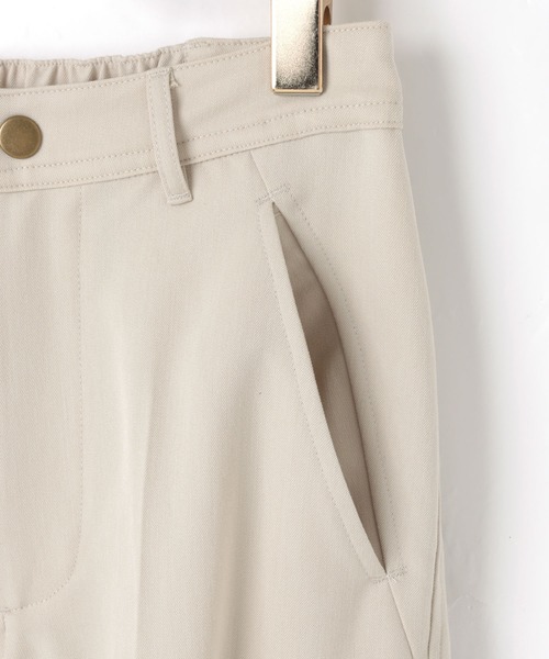 andme(アンドミー)の「ツイル2wayカーゴパンツ(カーゴパンツ・レディース・ブラック/ネイビー/ダークカーキ/キナリ・M/L)」の20枚目の写真