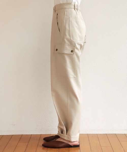 andme(アンドミー)の「ツイル2wayカーゴパンツ(カーゴパンツ・レディース・ブラック/ネイビー/ダークカーキ/キナリ・M/L)」の18枚目の写真