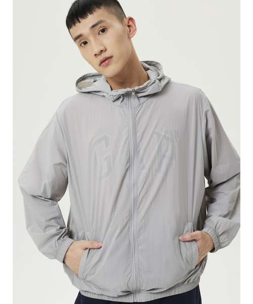 GAP（ギャップ）の「Uvカット＆はっ水 ジャケット（ナイロンジャケット