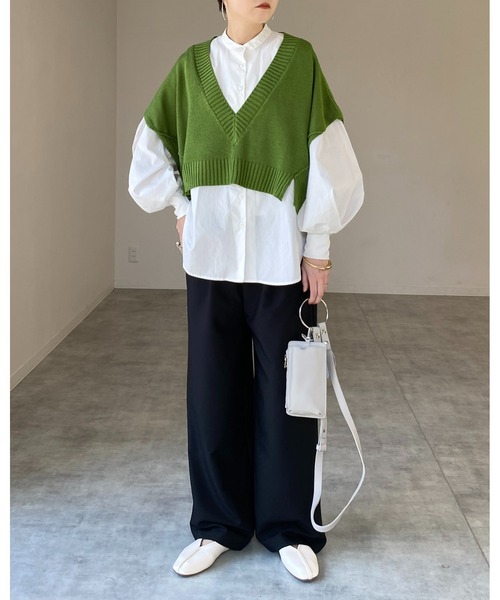 セール】深vネックオーバーサイズショート丈ドルマンニットベスト