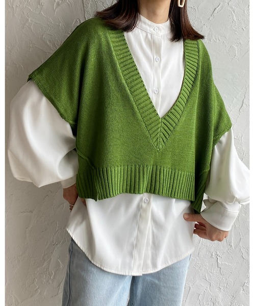 セール】深vネックオーバーサイズショート丈ドルマンニットベスト