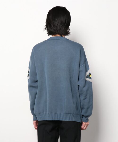 DIESEL（ディーゼル）の「メンズ ニット オーバーサイズ ジャガード（ニット/セーター・メンズ・ライトグレー/ブルー・X-LARGE/MEDIUM/SMALL/LARGE）」の9枚目の写真