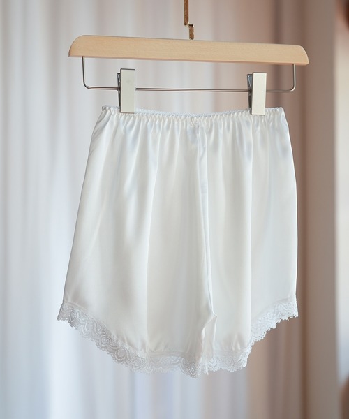 SAISON DE PAPILLON（セゾンドパピヨン）の「インナーペチパンツ（インナーウェア/肌着・レディース・ホワイト/ブラック・フリー）」の4枚目の写真