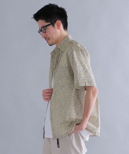 SHIPS(シップス)の「SHIPS: シワ加工 モチーフ レギュラーカラーシャツ S/S(シャツ/ブラウス・メンズ・ライトグレー/ライトブルー/ネイビー・SMALL/MEDIUM/LARGE/X-LARGE)」の22枚目の写真