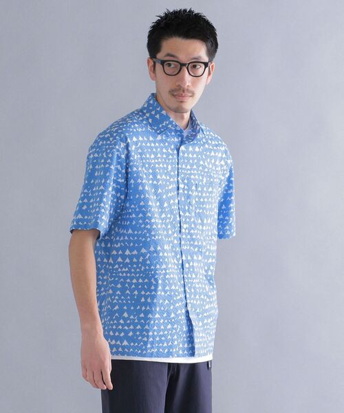 SHIPS(シップス)の「SHIPS: シワ加工 モチーフ レギュラーカラーシャツ S/S(シャツ/ブラウス・メンズ・ライトグレー/ライトブルー/ネイビー・SMALL/MEDIUM/LARGE/X-LARGE)」の4枚目の写真
