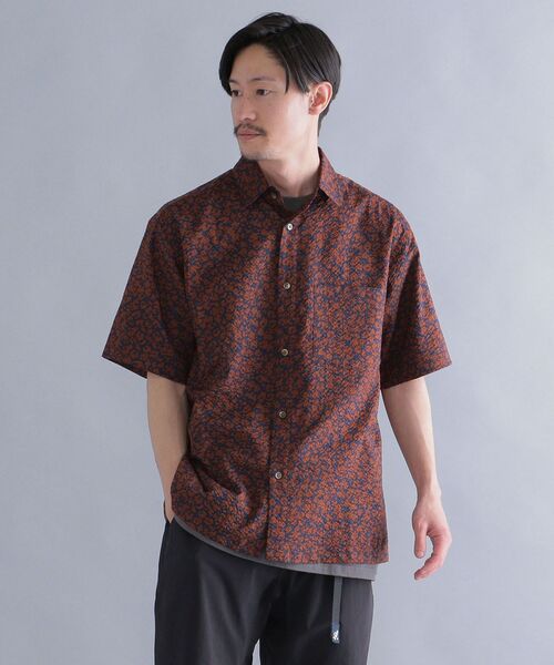 SHIPS(シップス)の「SHIPS: シワ加工 モチーフ レギュラーカラーシャツ S/S(シャツ/ブラウス・メンズ・ライトグレー/ライトブルー/ネイビー・SMALL/MEDIUM/LARGE/X-LARGE)」の5枚目の写真
