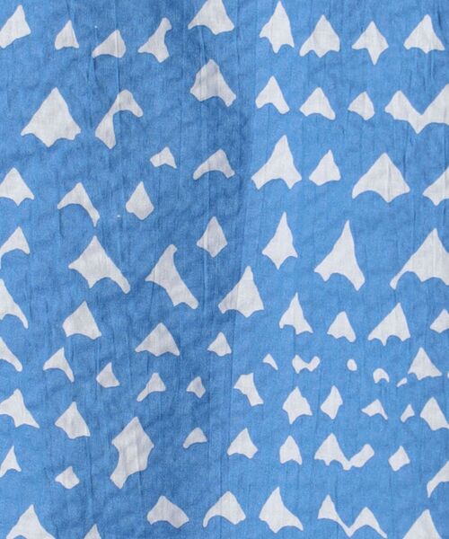 SHIPS(シップス)の「SHIPS: シワ加工 モチーフ レギュラーカラーシャツ S/S(シャツ/ブラウス・メンズ・ライトグレー/ライトブルー/ネイビー・SMALL/MEDIUM/LARGE/X-LARGE)」の6枚目の写真