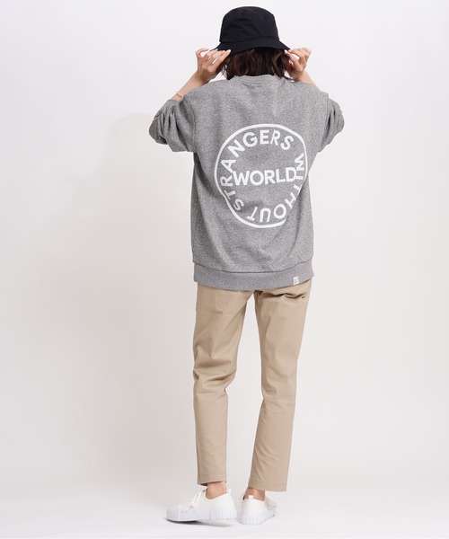 GIORDANO（ジョルダーノ）の「[ GIORDANO ] サークルロゴクルーネックスウェット (ユニセックス）（スウェット・レディース・ライトグレー/ブラック/グレー/ベージュ・SMALL/MEDIUM/LARGE/X-LARGE/XX-LARGE）」の13枚目の写真