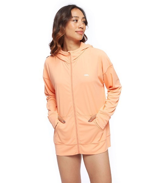 BILLABONG（ビラボン）の「BILLABONG レディース BIG CLEAN LOGO ZIP UP LOOSE HOODED RASHGUARD ラッシュガード 【2022年春夏モデル】/ビラボン長袖ラッシュガードパーカー（ラッシュガード・レディース・ホワイト/ブラック/オレンジ・MEDIUM/LARGE）」の3枚目の写真