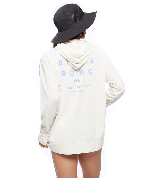 BILLABONG（ビラボン）の「BILLABONG レディース BIG CLEAN LOGO ZIP UP LOOSE HOODED RASHGUARD ラッシュガード 【2022年春夏モデル】/ビラボン長袖ラッシュガードパーカー（ラッシュガード・レディース・ホワイト/ブラック/オレンジ・MEDIUM/LARGE）」の13枚目の写真