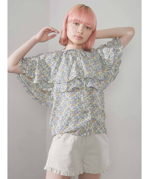 merry jenny(メリージェニー)の「flowerケープブラウス(シャツ/ブラウス・レディース・イエロー/ブルー・FREE)」の1枚目の写真