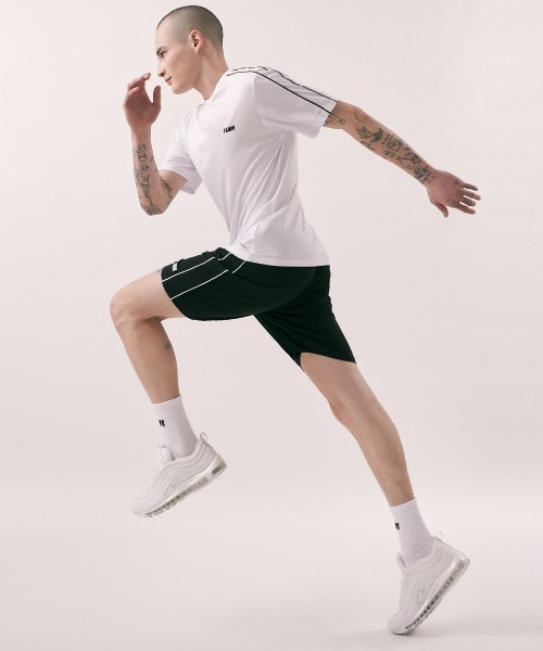 FCMM(エフシーエムエム)の「CLUB PIPING JERSEY/クラブパイピングジャージー(Tシャツ/カットソー・メンズ・ホワイト/ブラック・MEDIUM/LARGE)」の21枚目の写真