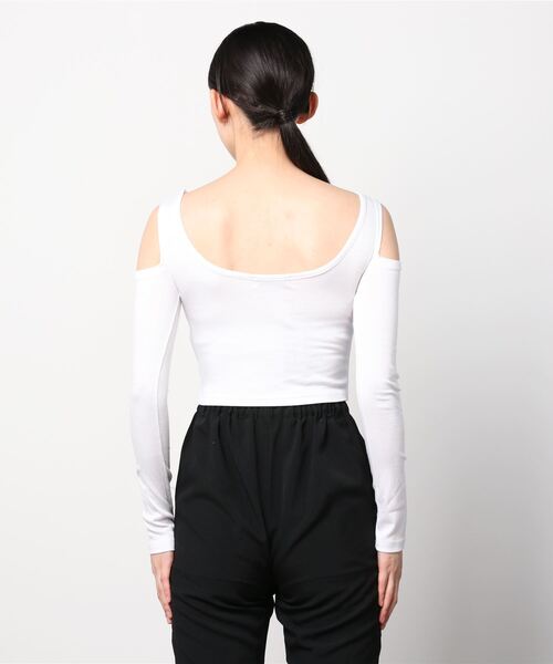 Figments（フィグメンツ）の「オフショルトップス（Tシャツ/カットソー・レディース・ブラック/ホワイト・FREE）」の9枚目の写真