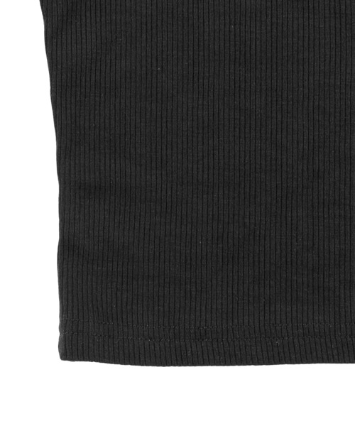 Figments（フィグメンツ）の「オフショルトップス（Tシャツ/カットソー・レディース・ブラック/ホワイト・FREE）」の5枚目の写真