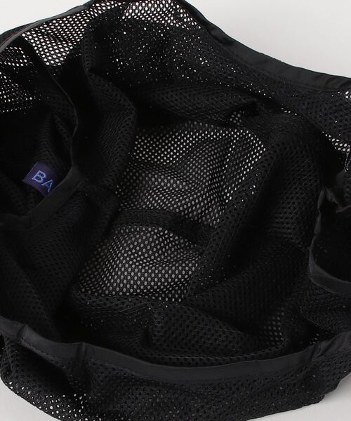 SHIPS Days(シップスデイズ)の「BAGGU:メッシュベイビーバッグ(トートバッグ・レディース・ライトグリーン/ダークグリーン/ブラック・ONE SIZE)」の6枚目の写真