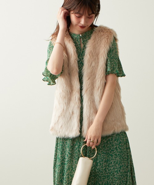 natural couture(ナチュラルクチュール)の「AWアイテム/ロングファーベスト(ベスト・レディース・マルチ/モカ/グレイッシュベージュ・FREE)」の8枚目の写真