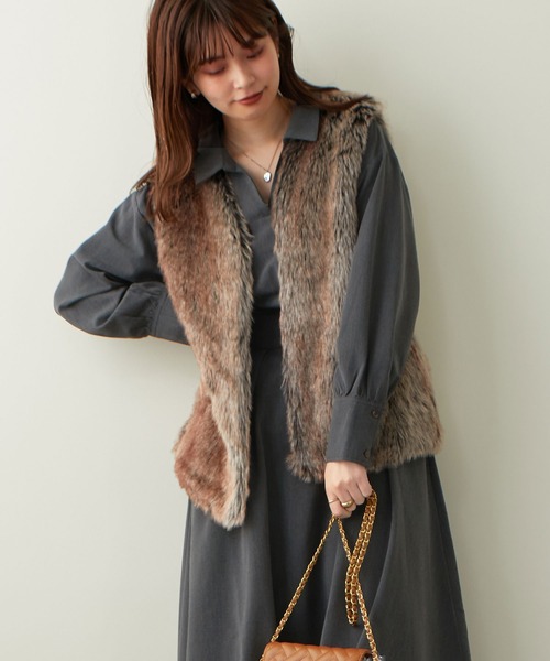 natural couture(ナチュラルクチュール)の「AWアイテム/ロングファーベスト(ベスト・レディース・マルチ/モカ/グレイッシュベージュ・FREE)」の18枚目の写真