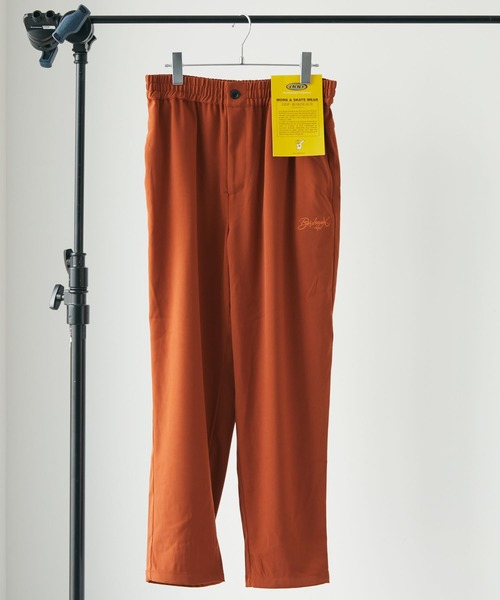 CRAFT STANDARD BOUTIQUE(クラフトスタンダードブティック)の「【WEB限定】ddp SKATEパンツ_Bernard *(その他パンツ・メンズ・ブラック/オレンジ・FREE)」の2枚目の写真