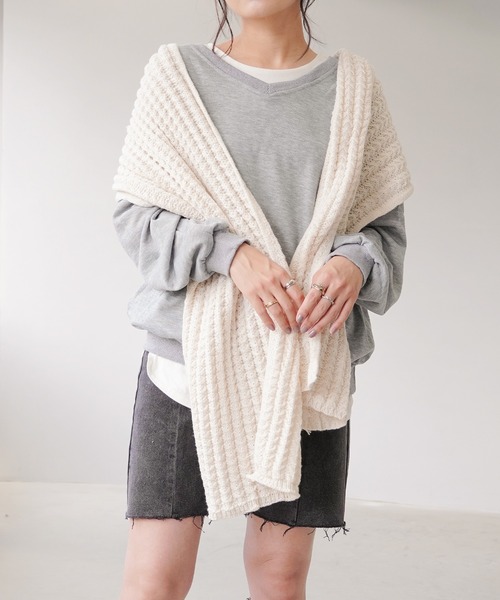 IAMUSE（アイアミューズ）の「【IAMUSE】ざっくりニットマフラー S0068（マフラー・レディース・チャコールグレー/アイボリー/グレイッシュベージュ・FREE）」の20枚目の写真